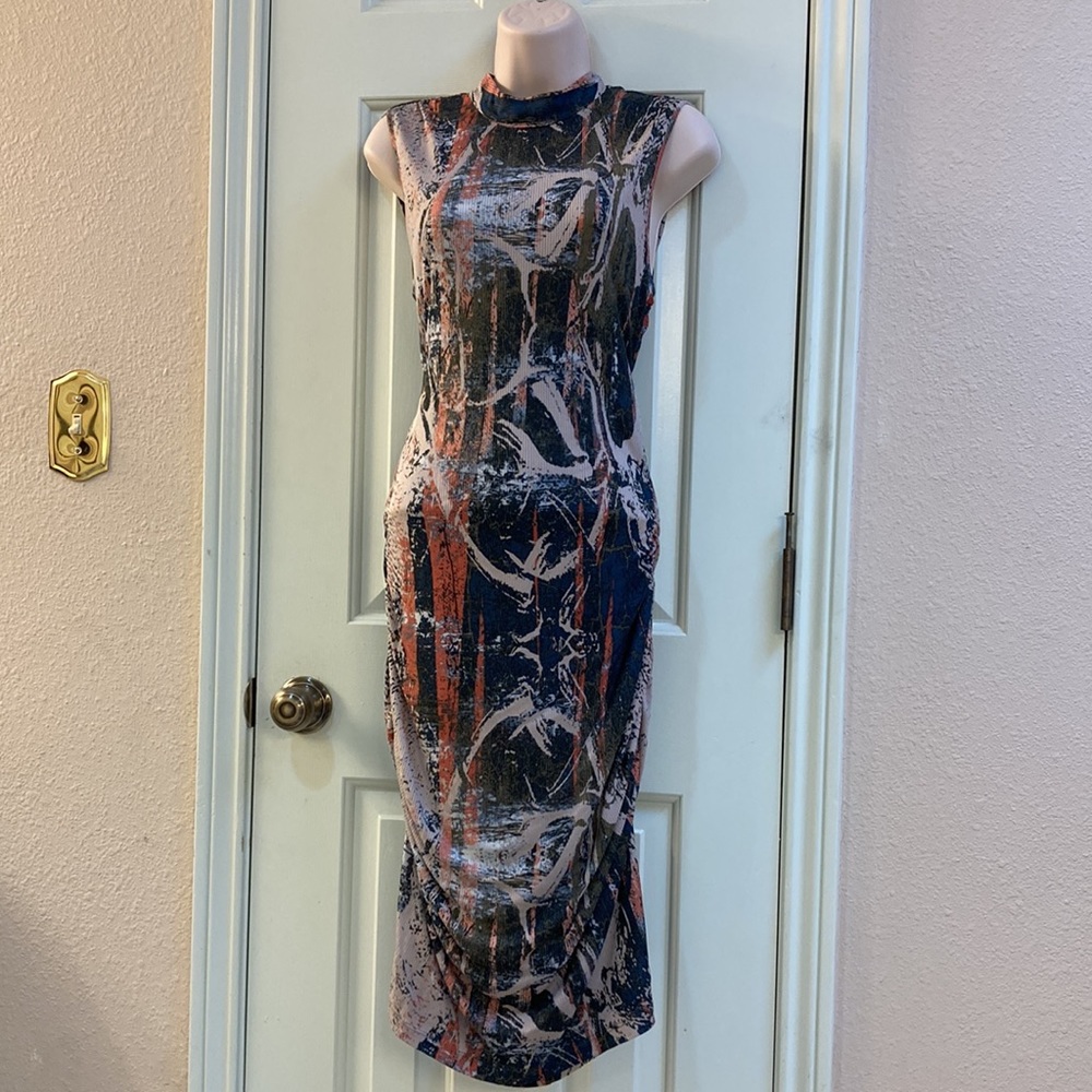 100% Silk Back-Out Andrew Marc